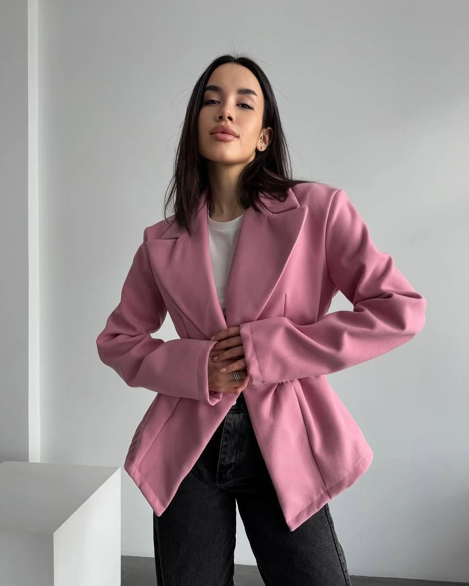 chic fall fashion aesthetic 2026 A Soft Pop of Color for Gray Days