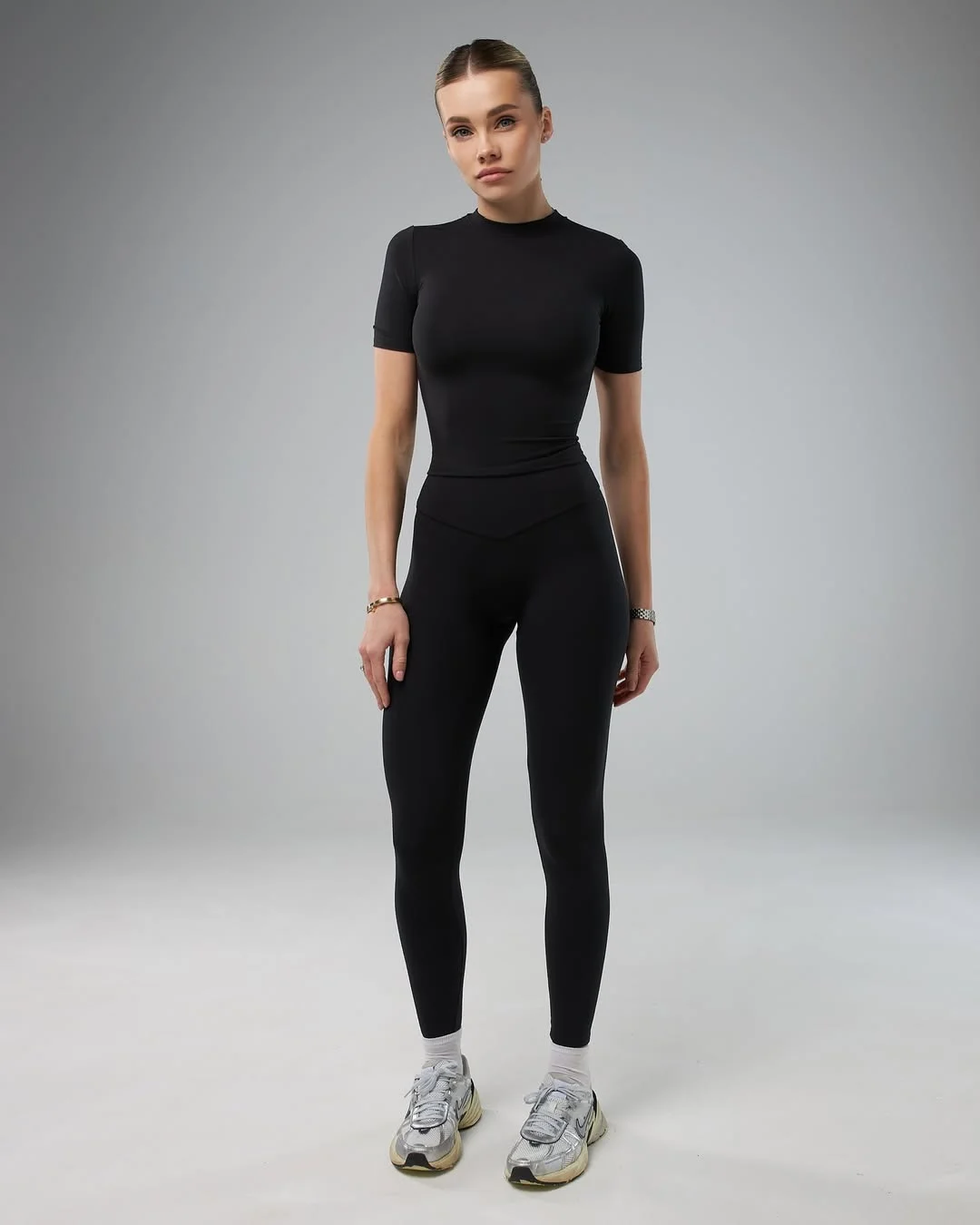 chic fall outfits with leggings and sneakers 2026 The Minimalist Activewear Look That Feels Luxe