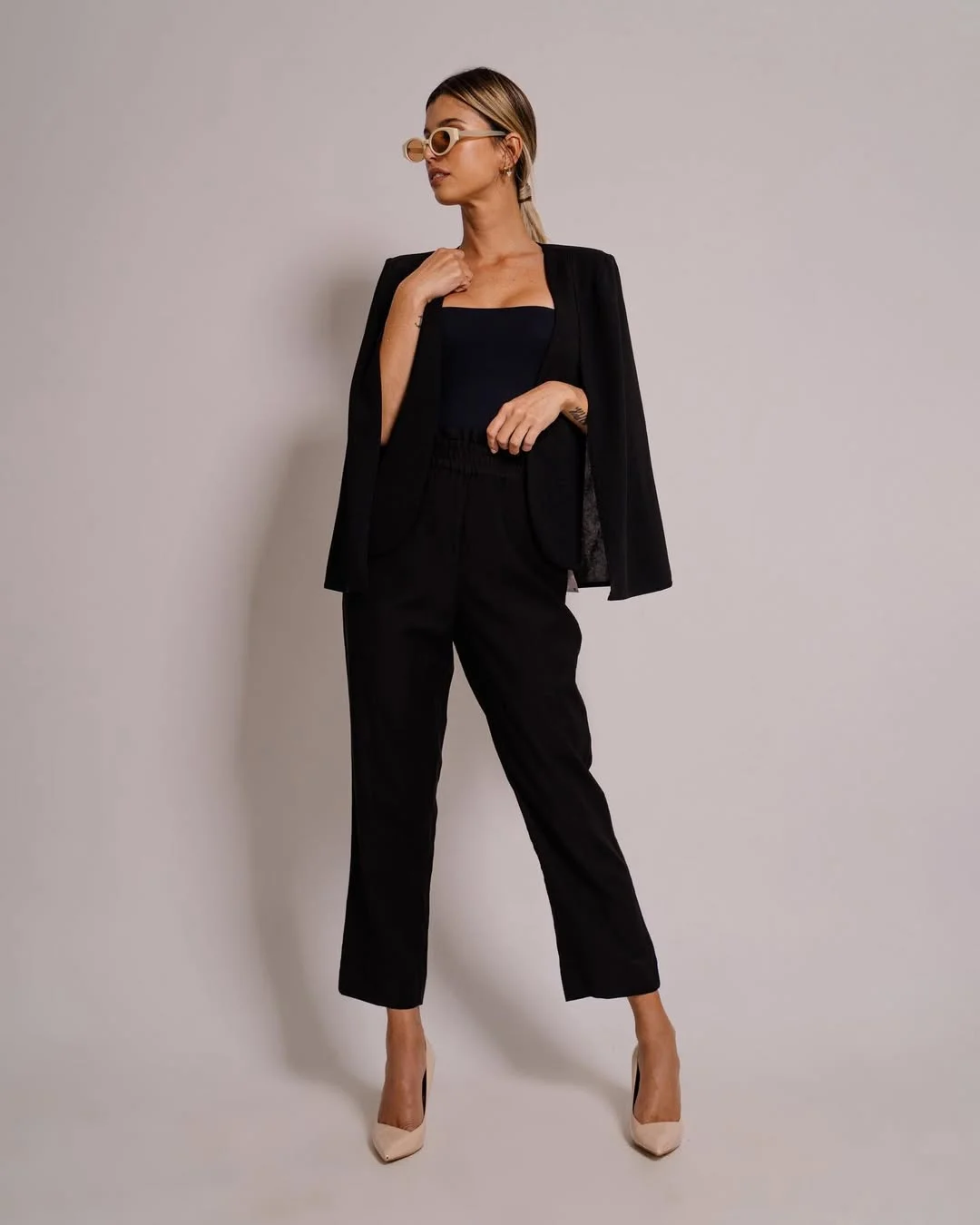 chic fall smart casual office outfits women 2026 Minimalist Power Dressing With Modern Ease