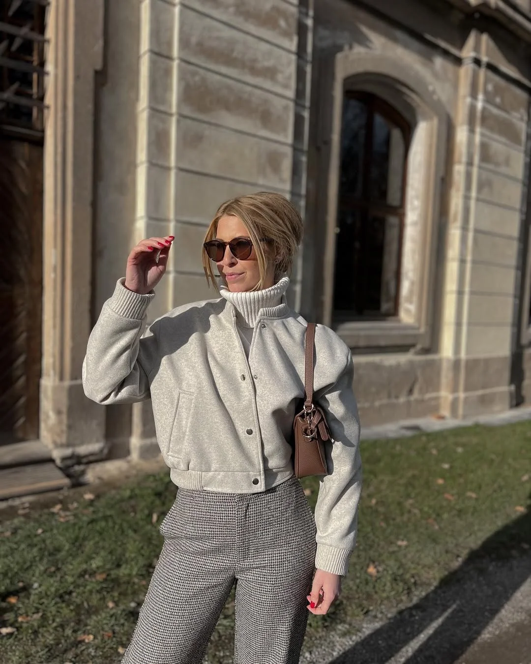 chic fall smart casual office outfits women 2026 Elevated Casual Layers for Early Fall