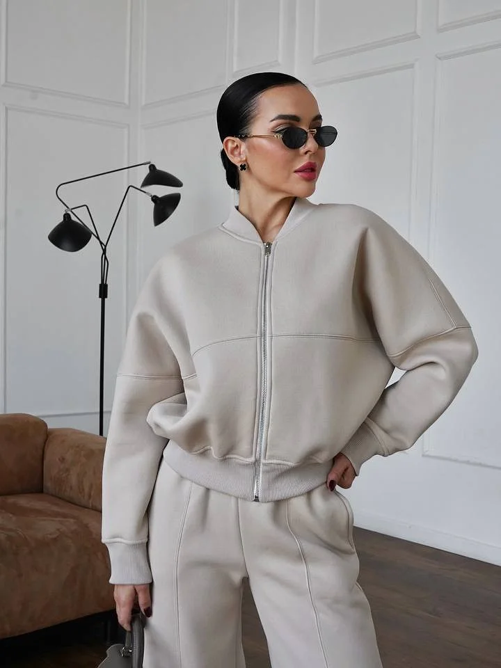 comfortable cozy chic fall outfits for 2026 Minimalist Taupe Athleisure