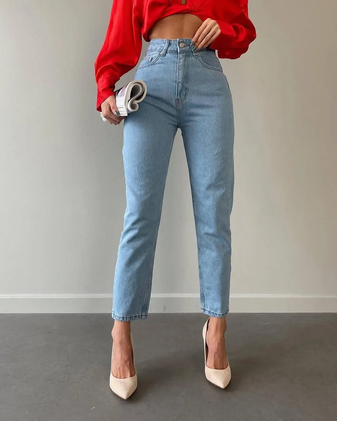 cute fall mom outfits 2026 Classic Denim With A Bold Pop Of Color
