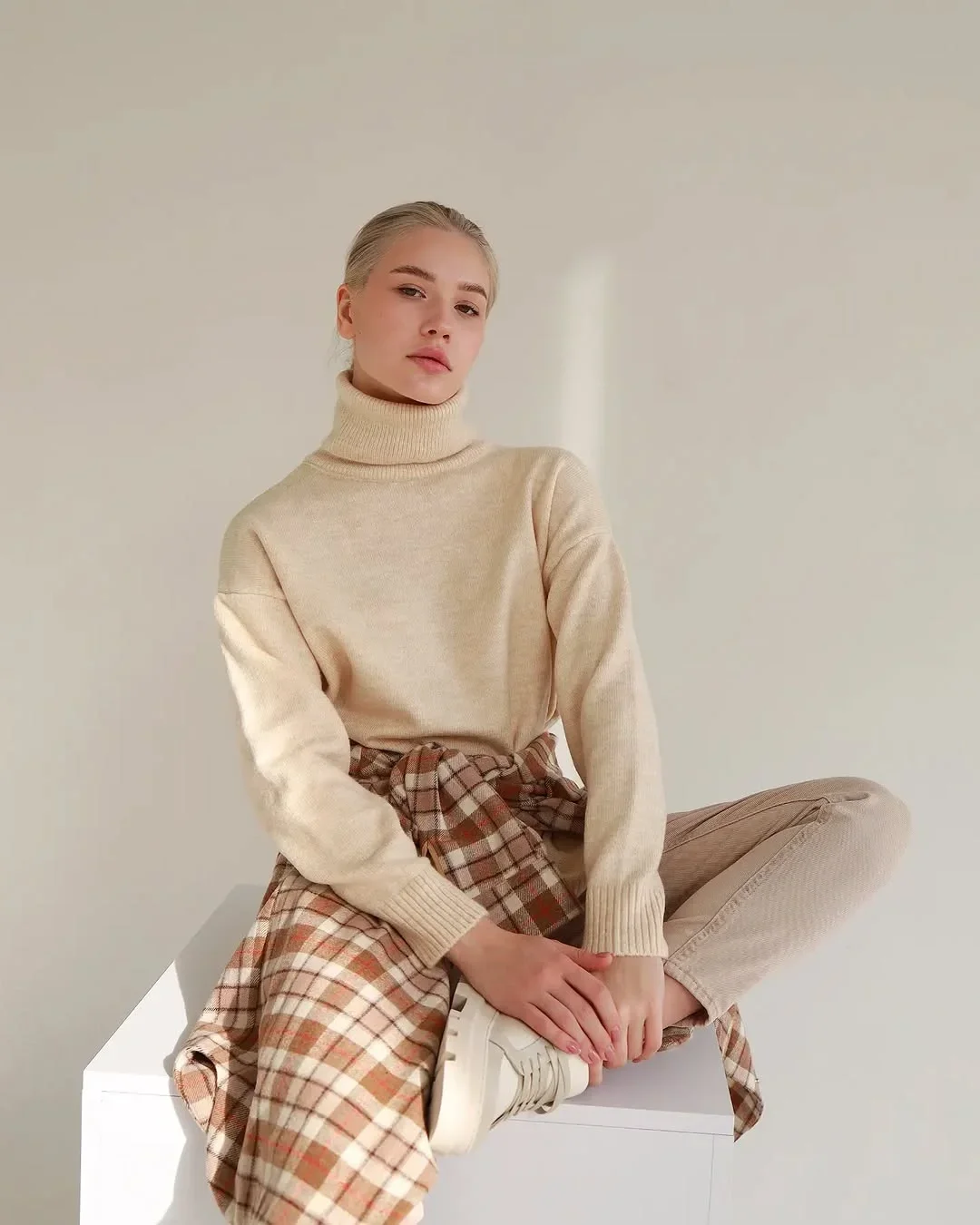 cute fall mom outfits 2026 Cozy Layers That Capture The Feeling Of Fall