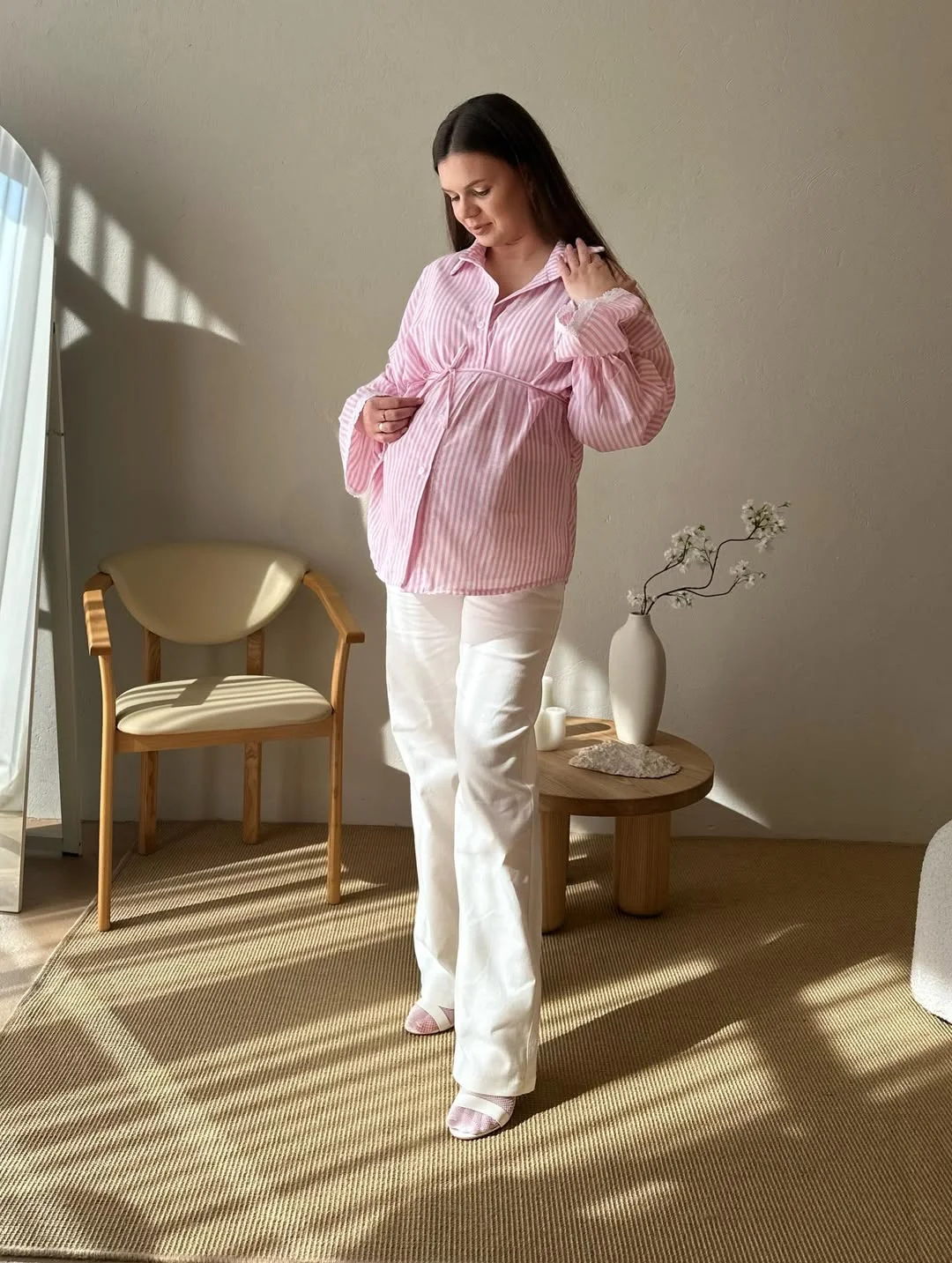 cute pregnancy outfits fall 2026 Relaxed Tailoring With a Pop of Soft Pink