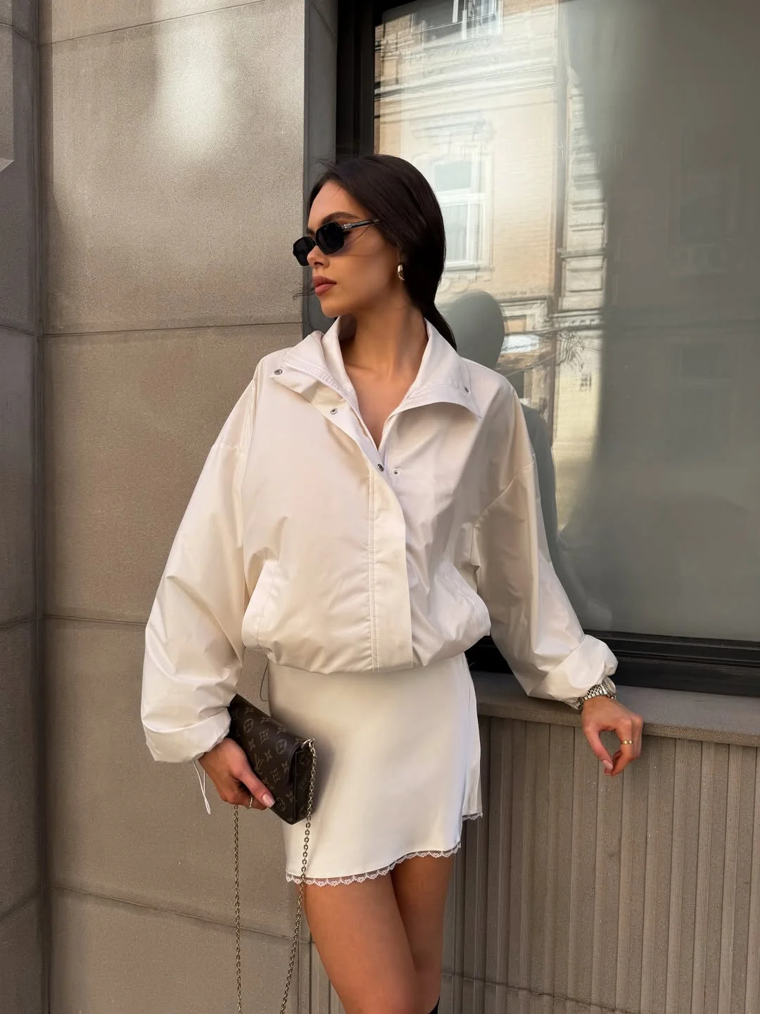 elegant fall outfits ideas 2026 Soft White Layers For Warm Autumn Days