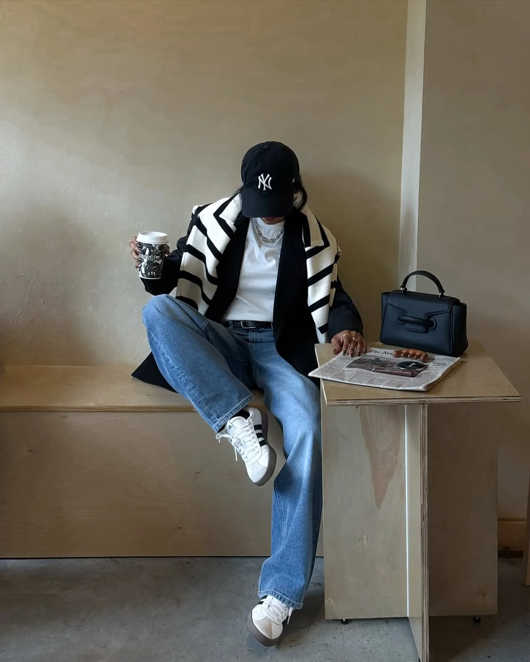 elegant fall outfits ideas 2026 The Blazer and Jeans Combination That Never Fails