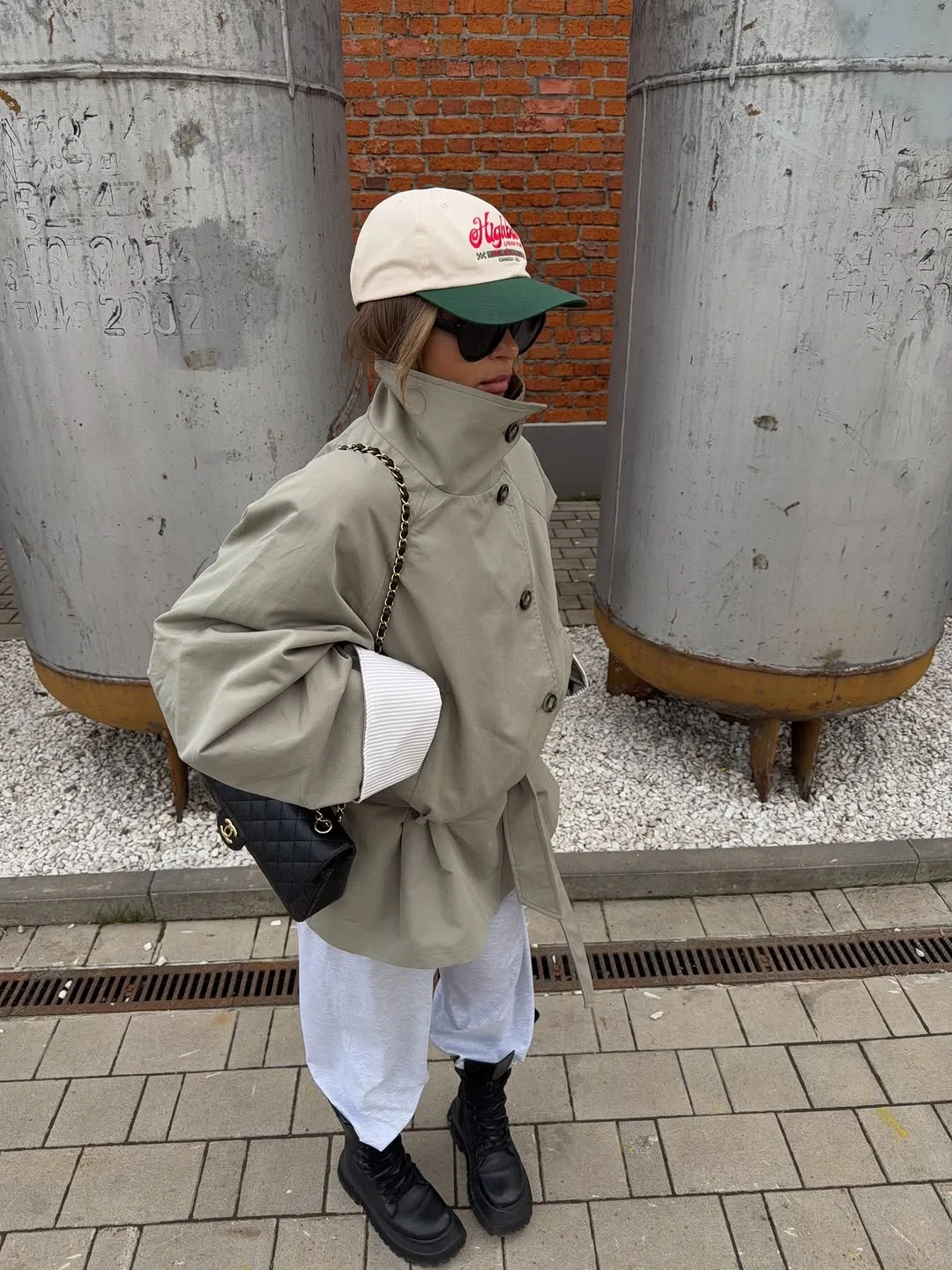fall streatwear fashion 2026 Relaxed Utility Layers Meet Modern City Comfort