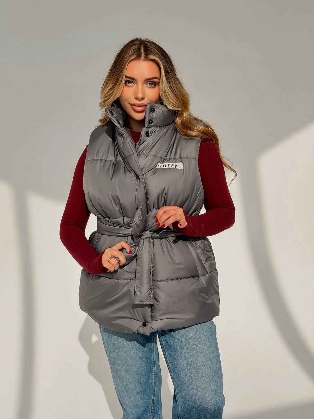 fashionable fall outfits with vests 2026 Sporty Gray Vest With Everyday Denim