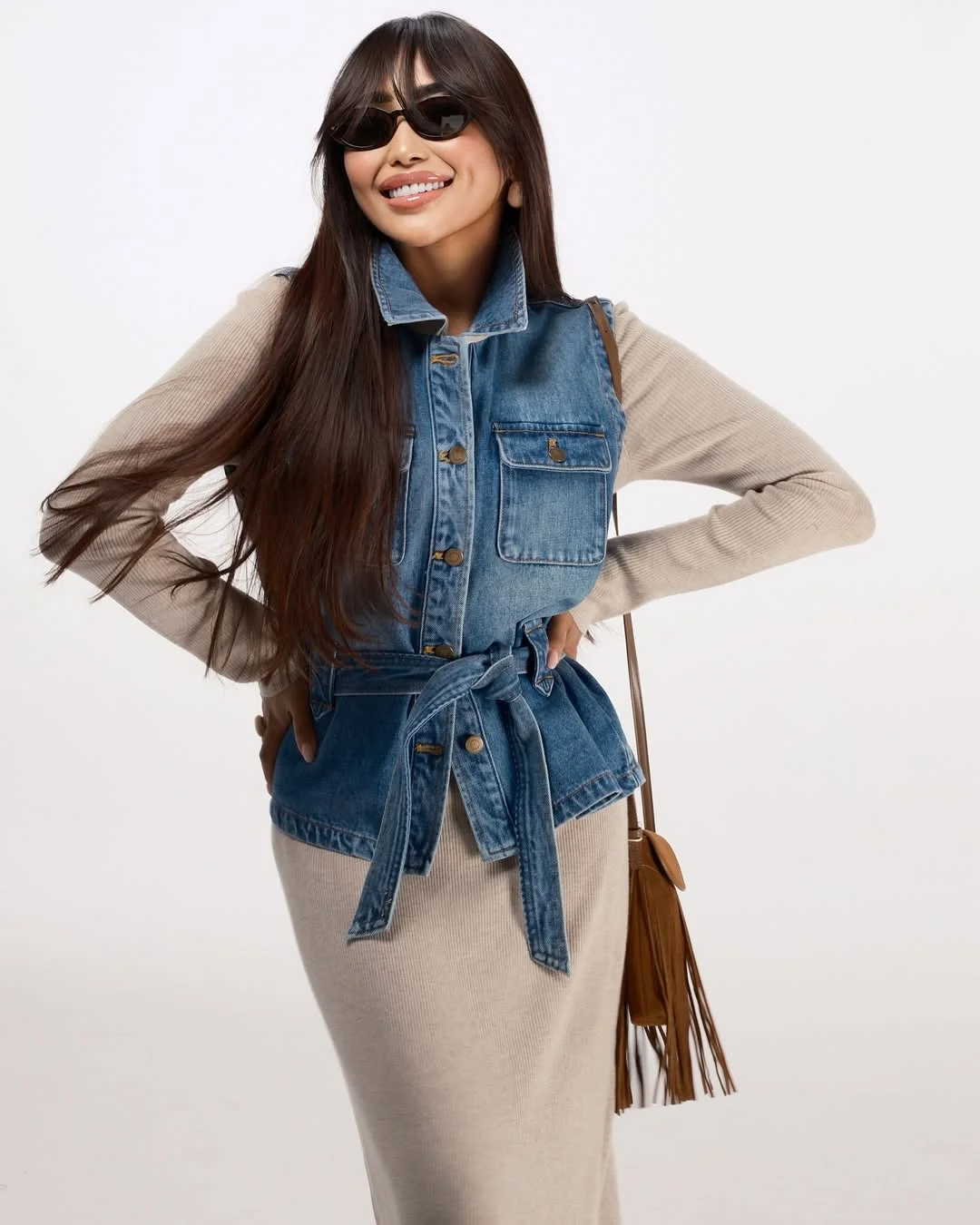 modern fall vest outfits for women 2026 Denim Waist Ties and Soft Neutrals