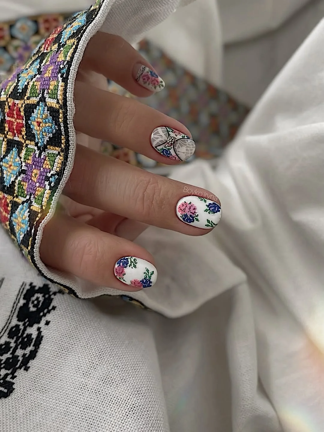 modern june manicure ideas 2026 Vintage Floral Folk Art On Short Nails