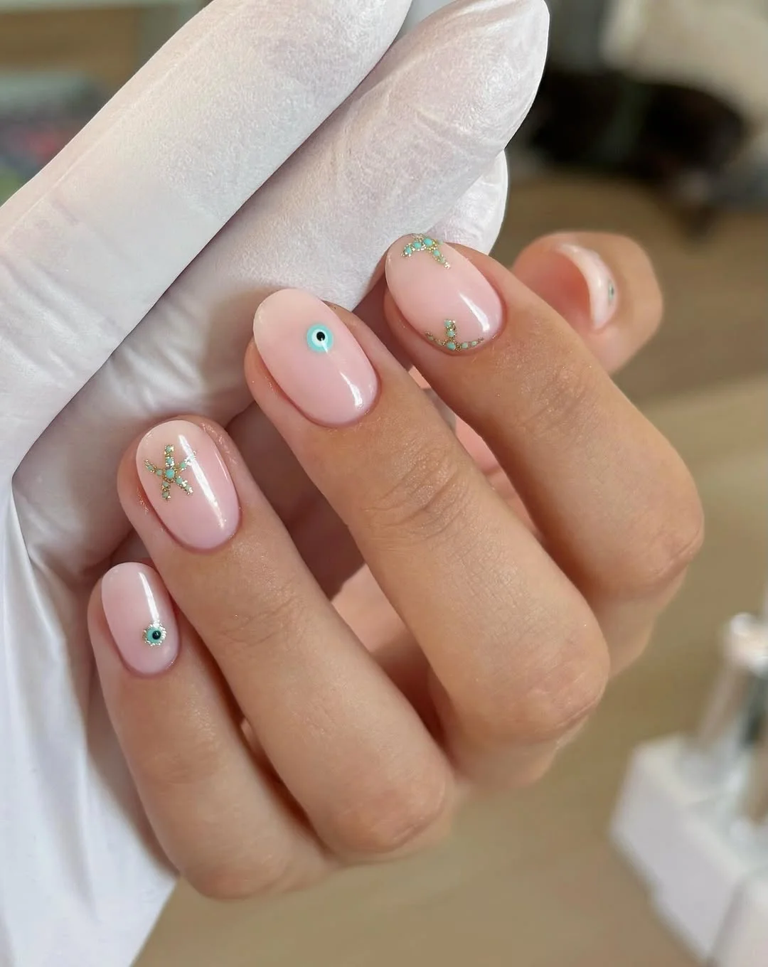 pretty starfish summer nails 2026 Minimal Coastal Charm