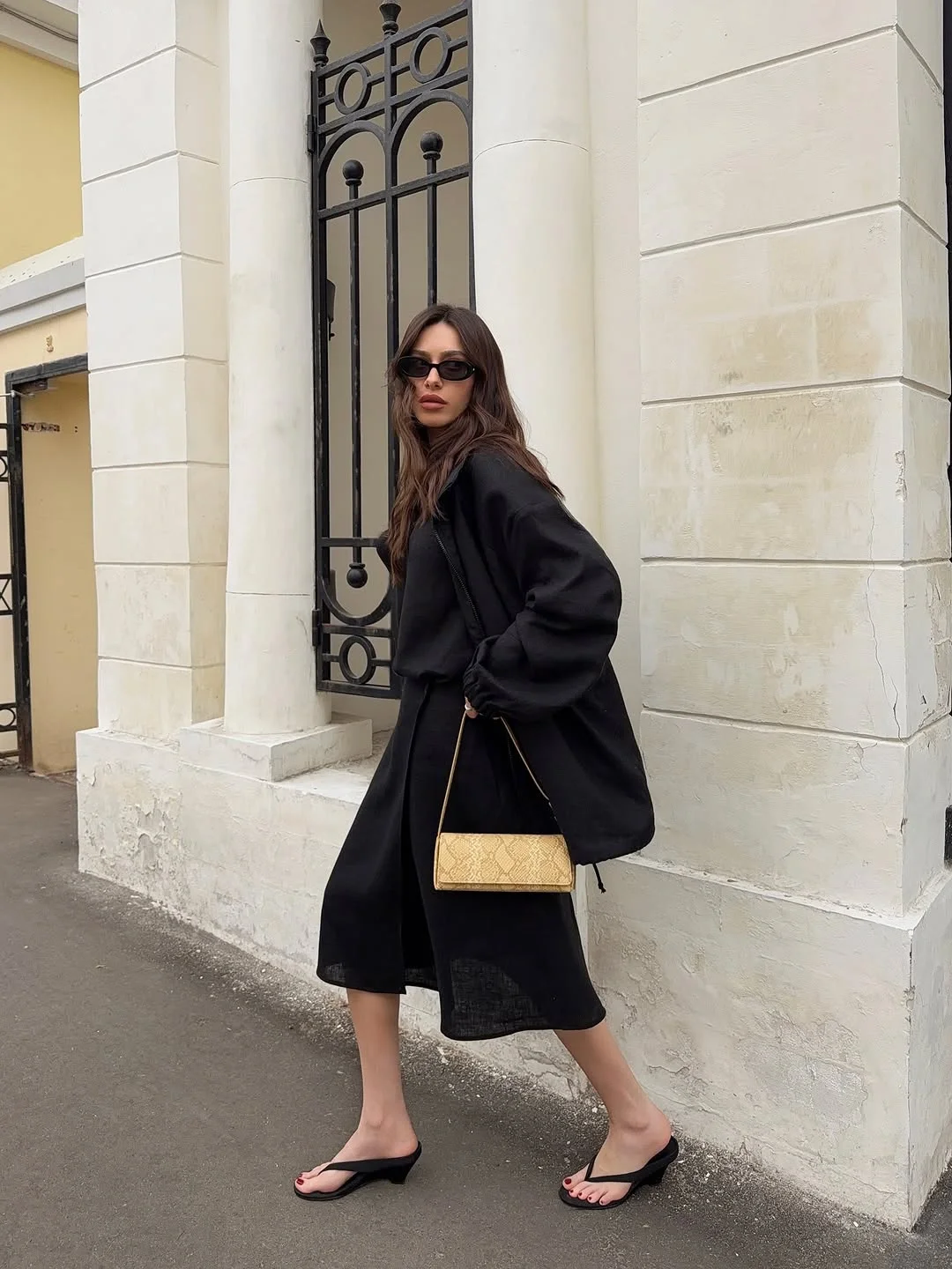 simple fall outfits ideas 2026 Relaxed Monochrome Layers That Make Black Feel Fresh