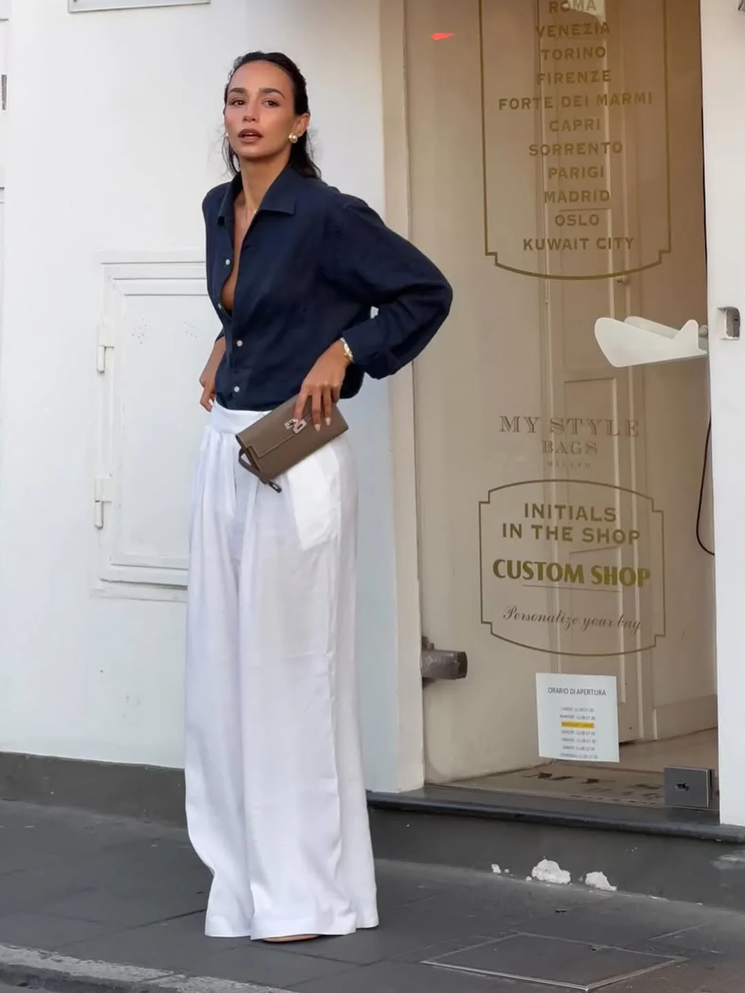 stylish early fall outfits ideas 2026 Navy and White for Timeless City Style