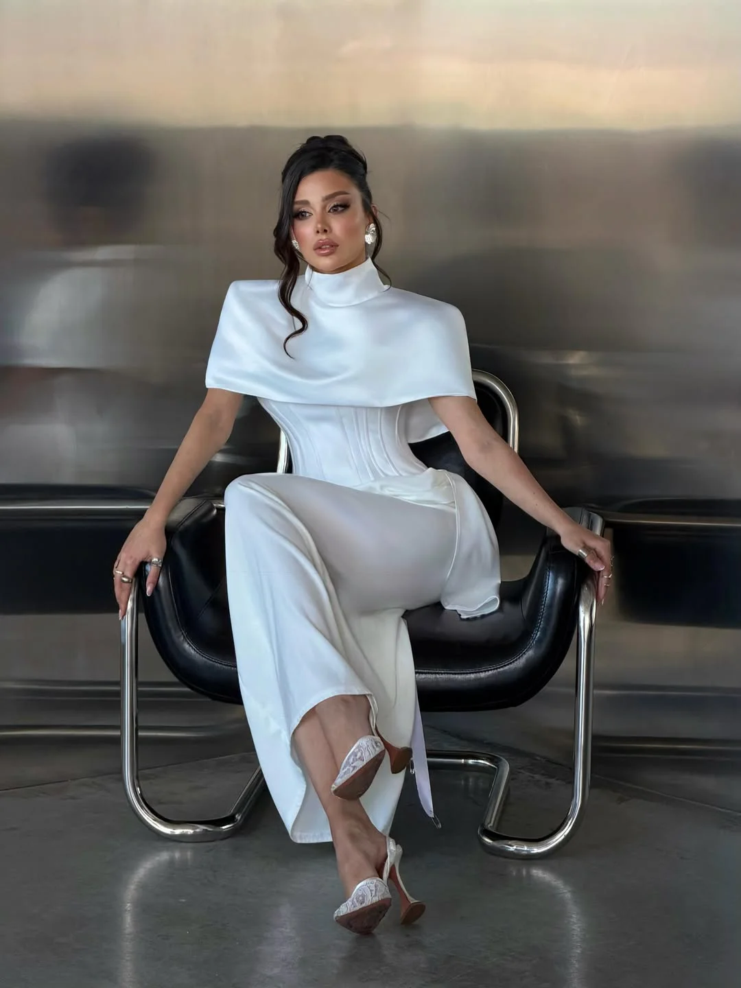 stylish fall outfits for big busted women 2026 Architectural Elegance for Sophisticated Evenings