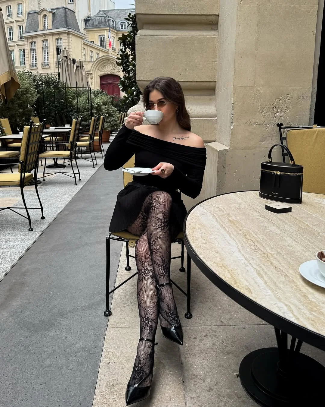 stylish fall travel wardrobe for women 2026 Elegant Black for Evening Travel Plans
