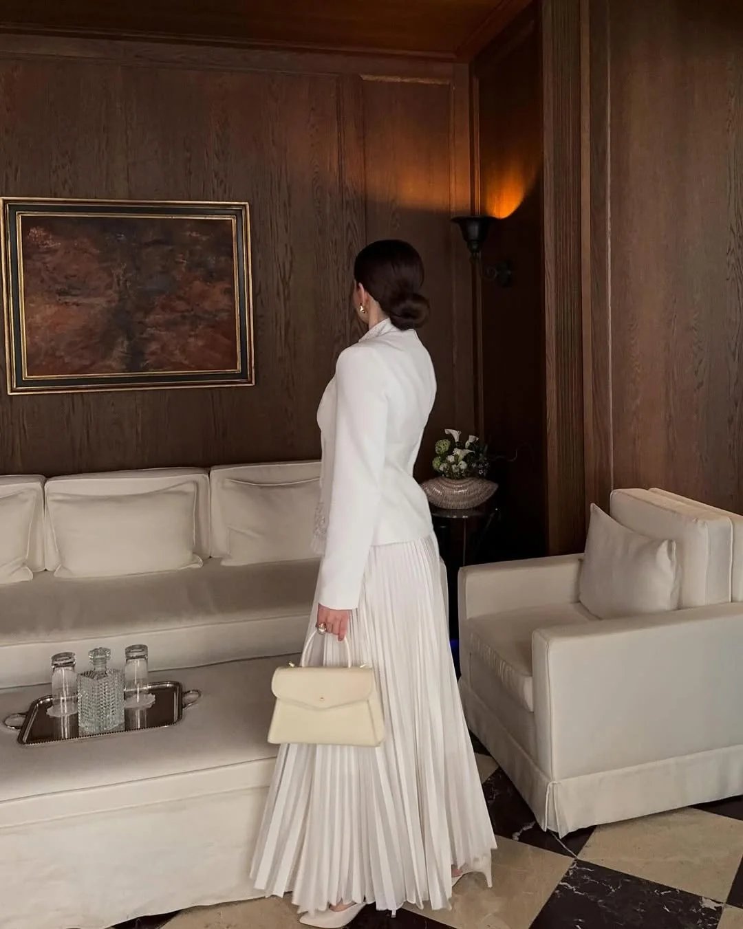 stylish fall travel wardrobe for women 2026 Monochrome White with Timeless Grace