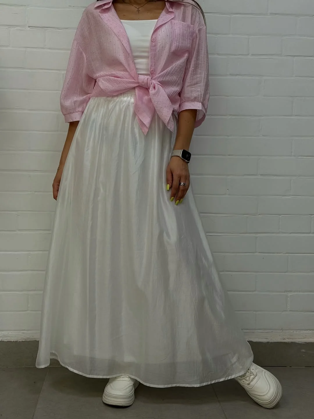 trendy fall skirt and sneakers outfits 2026 Soft Pink Layers with a Flowing White Skirt