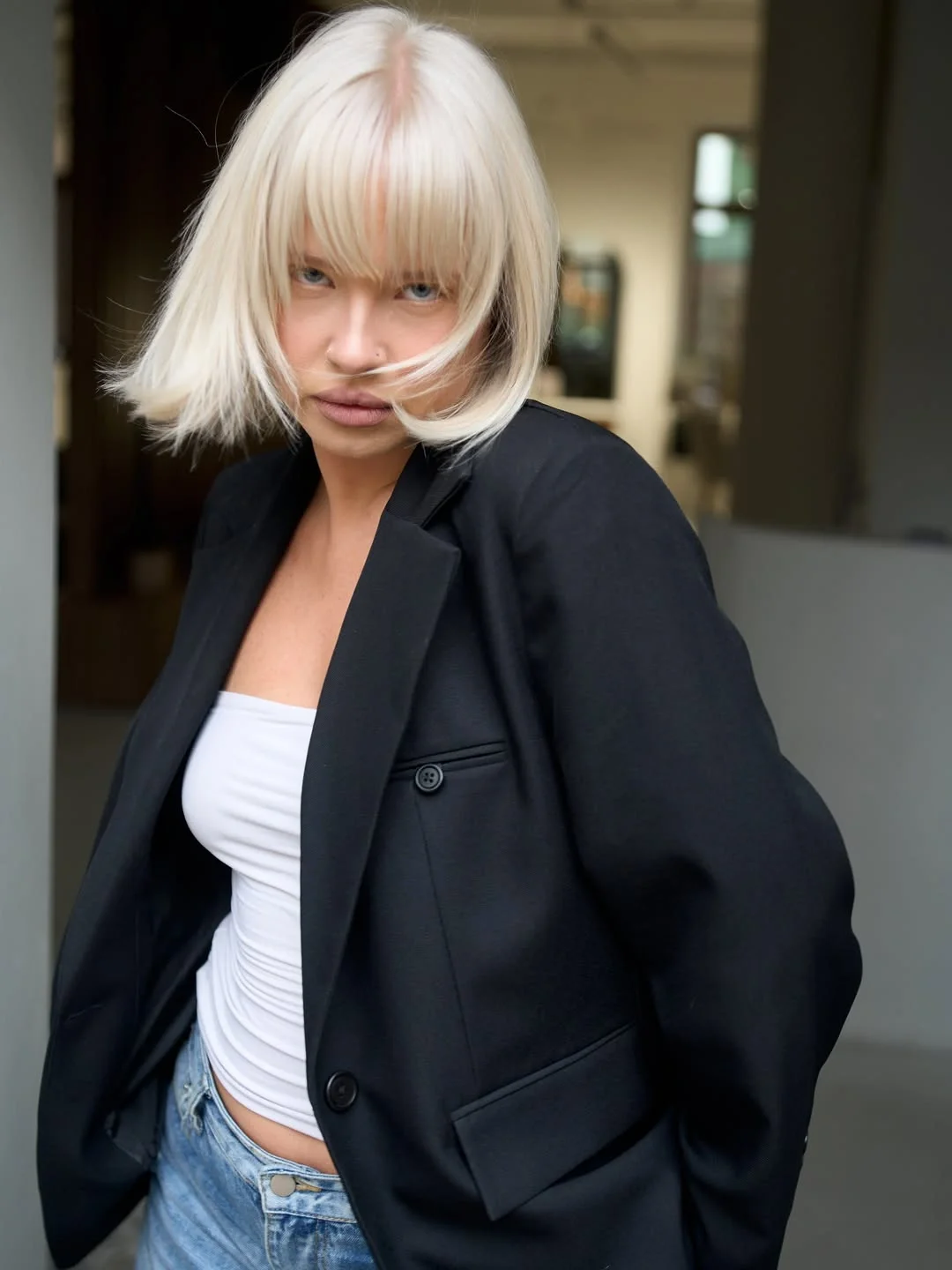 august hairstyles and color ideas 2026 Modern Ice Blonde Blunt Bob