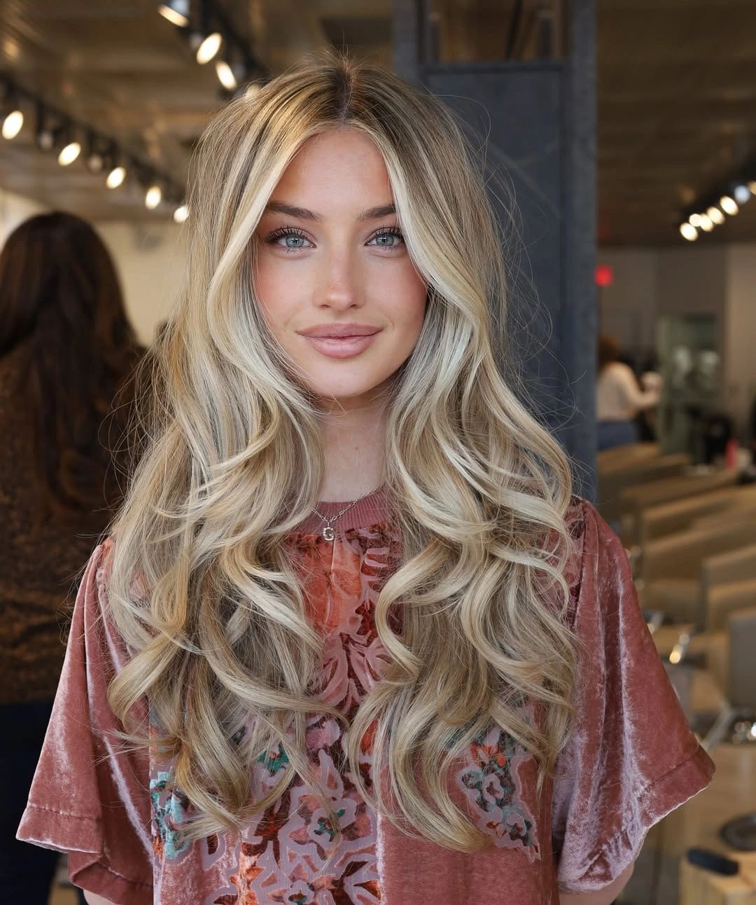 beautiful dirty blonde hair color Soft Champagne Waves with Airy Face-Framing Brightness