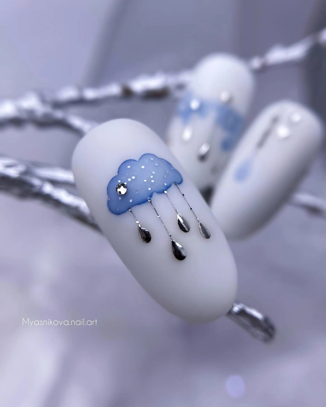 beautiful fall manicure 2026 Dreamy Blue Cloud Accent