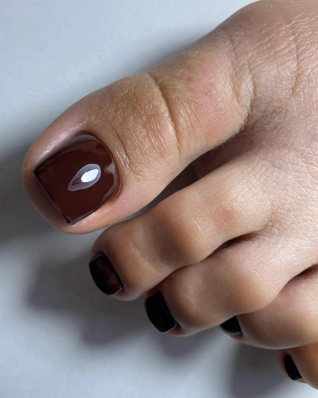 chic fall pedicure ideas 2026 Espresso Brown - The Minimalist Fall Pedicure I Keep Coming Back To