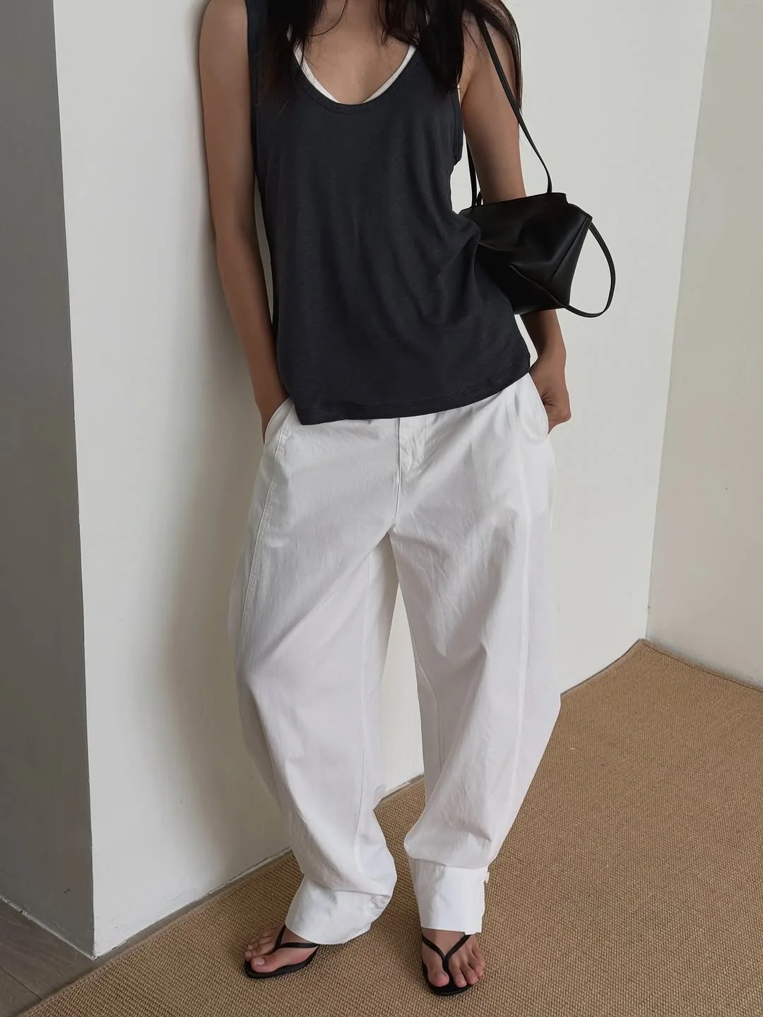 fall outfits wide leg trousers 2026 White Wide-Leg Trousers for Effortless Minimalist Style