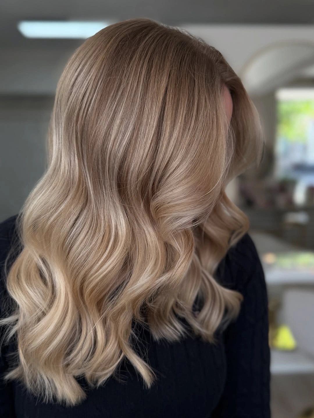 gorgeous beige blond hair color Glossy Beige Blonde with Elegant Face-Framing Flow