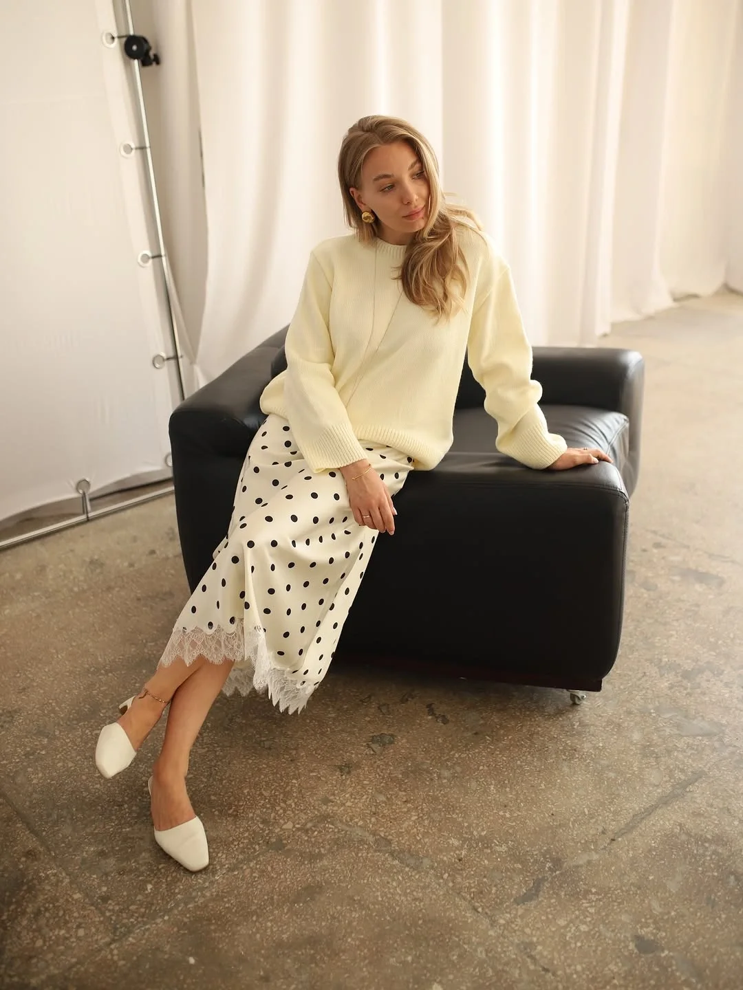 midi skirt fall outfit 2026 Soft Polka Dots With Cozy Knit Layers
