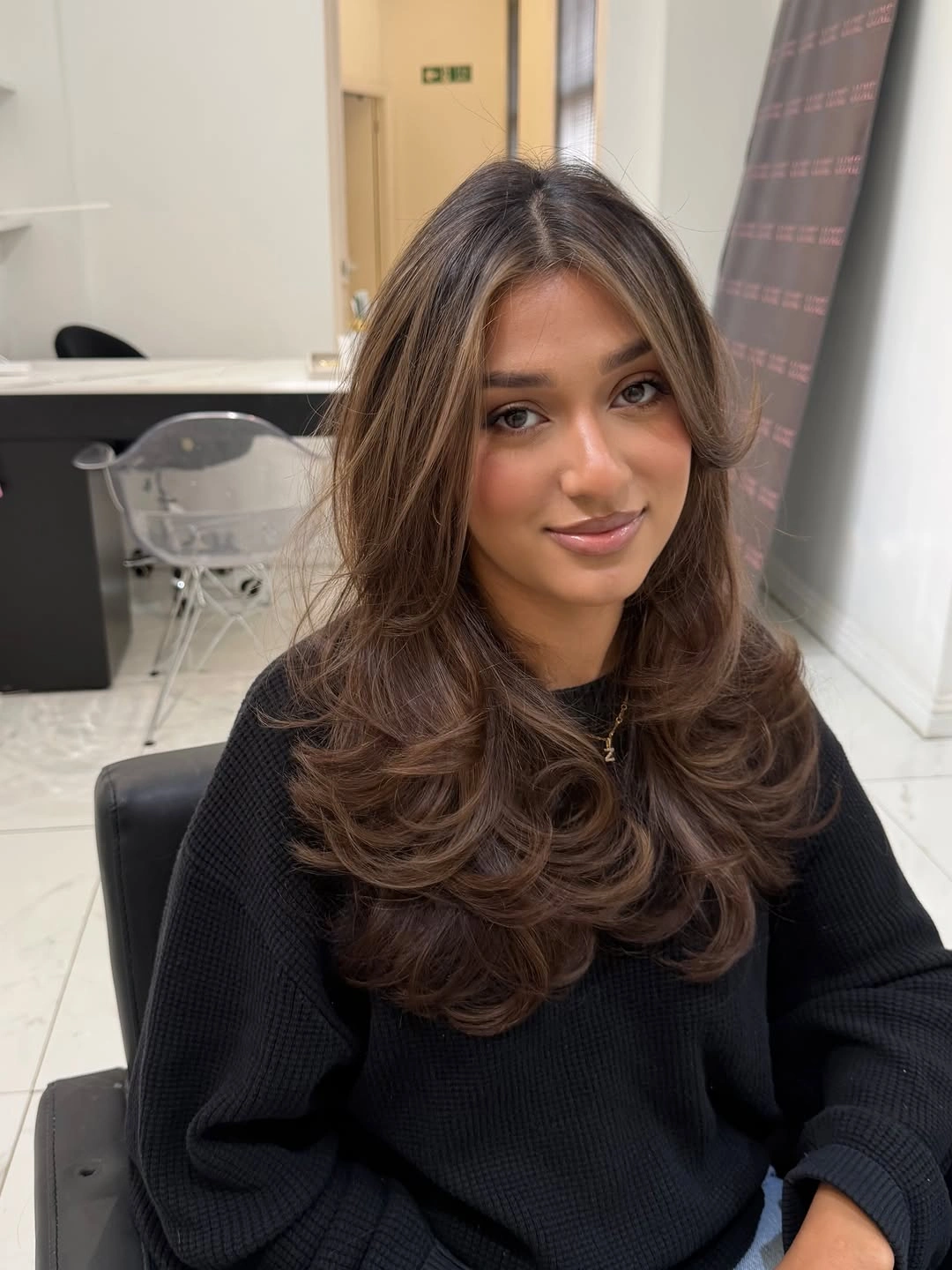 rich fall brunette hair colour 2026 Soft Mushroom Brunette With Feathered Layers
