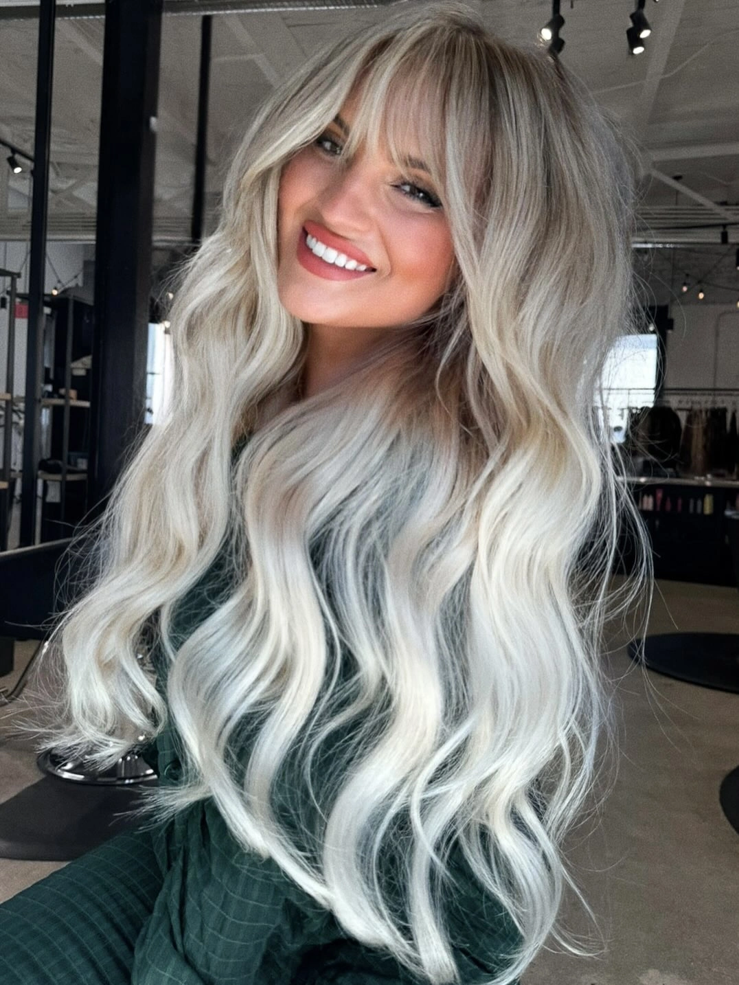 stunning fall blonde hair colour 2026 Soft Champagne Waves With Wispy Fringe