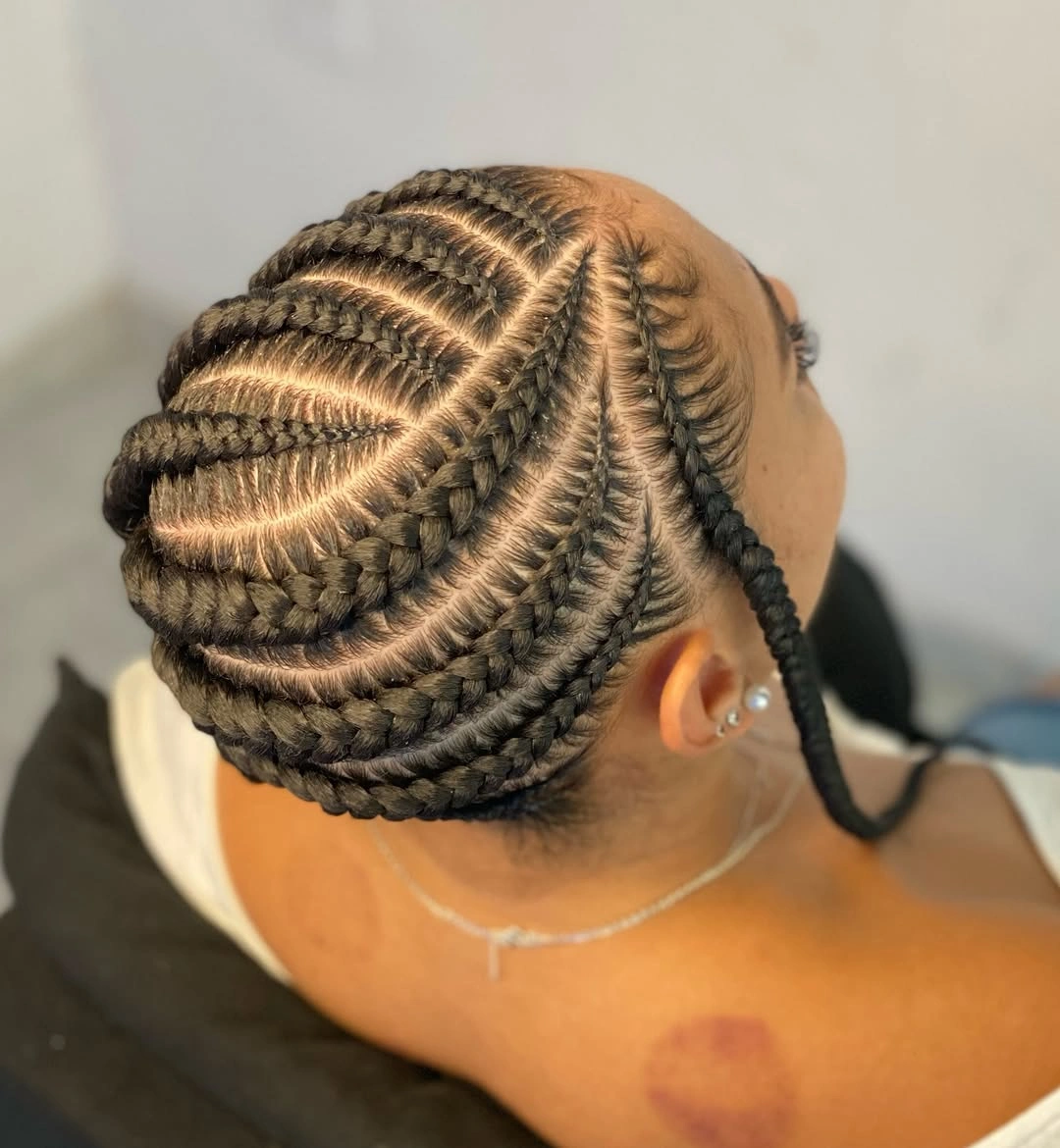 stylish lemonade braid hairstyle Curved Braiding That Wraps Like Modern Art