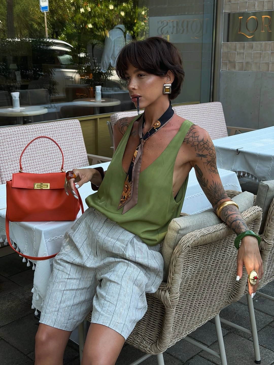 stylish september outfits ideas 2026 Relaxed Linen Pieces Keep Transitional Dressing Fresh