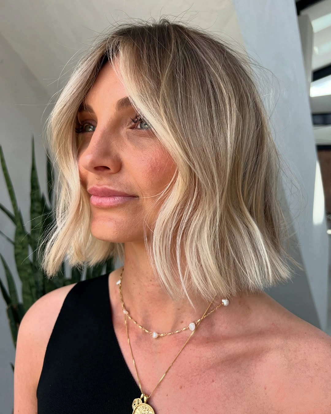 stylish short bobbed hairstyle Beachy Blonde Bob With Soft Waves