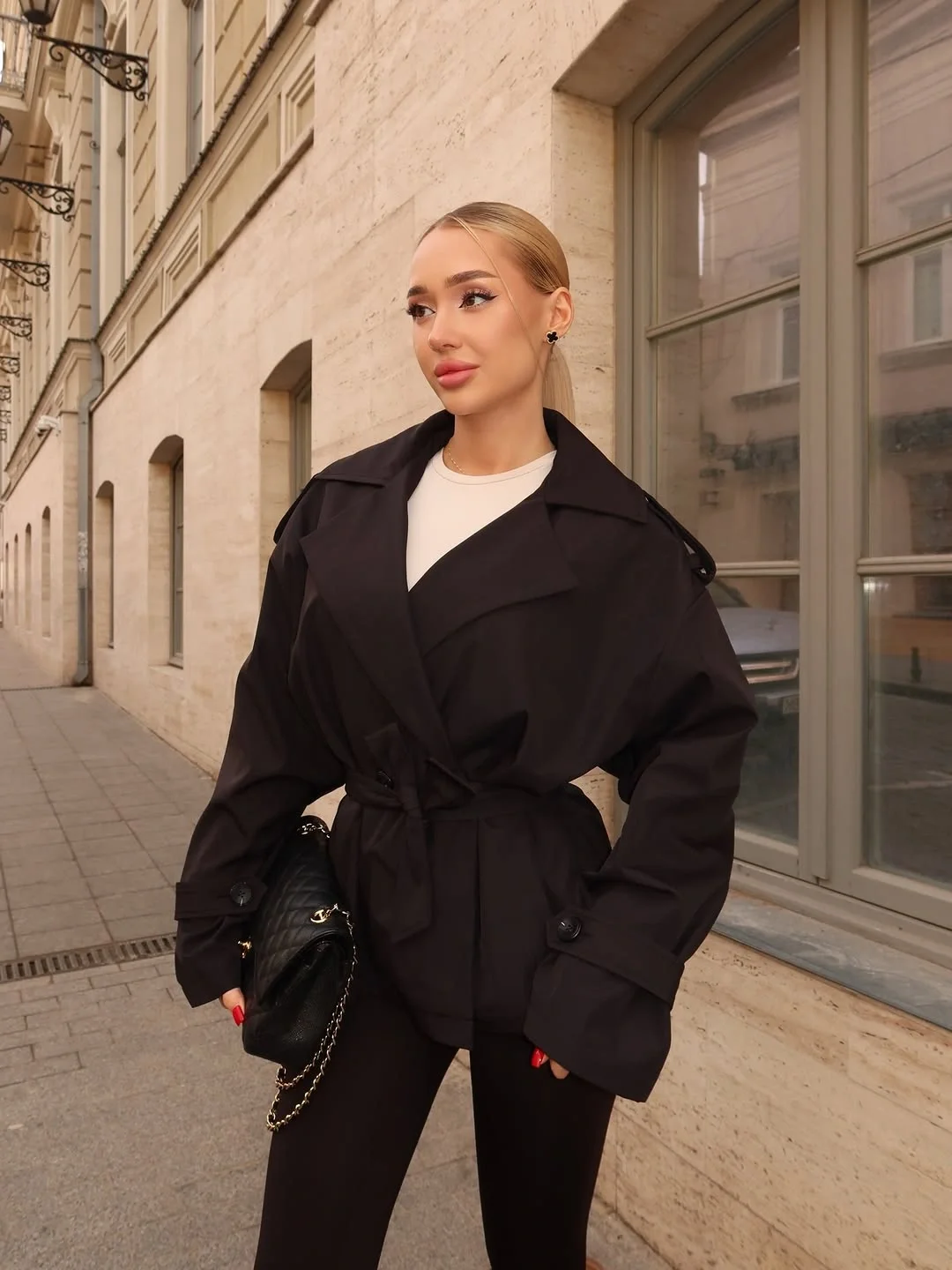 Trench coat fall outfits 2026 Soft Black Layers with a Minimalist Mood