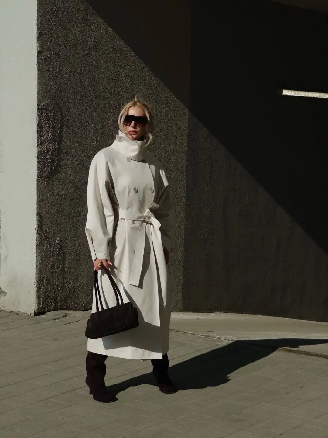 Trench coat fall outfits 2026 The Cream High-Collar Trench That Feels Quietly Luxurious