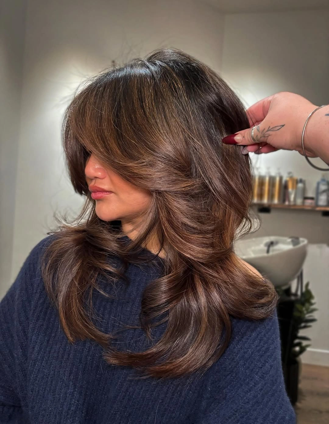 trendy dimensional brunette hair color Glossy Espresso Layers With Curtain Bangs
