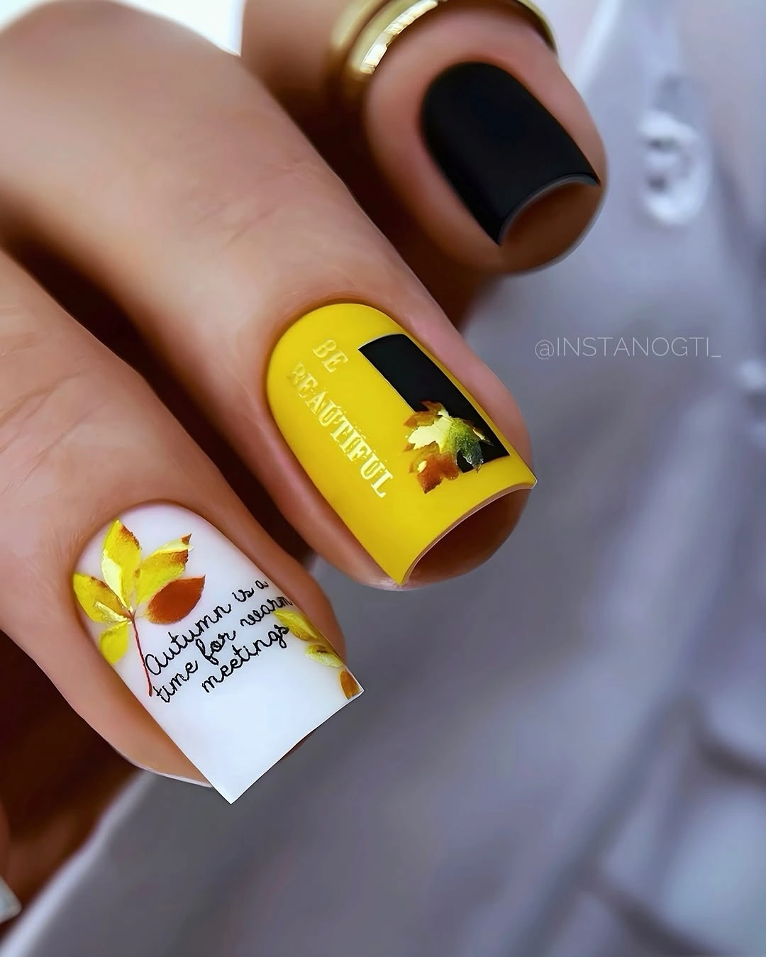 trendy fall short nails 2026 Golden Leaves With Bold Graphic Contrast