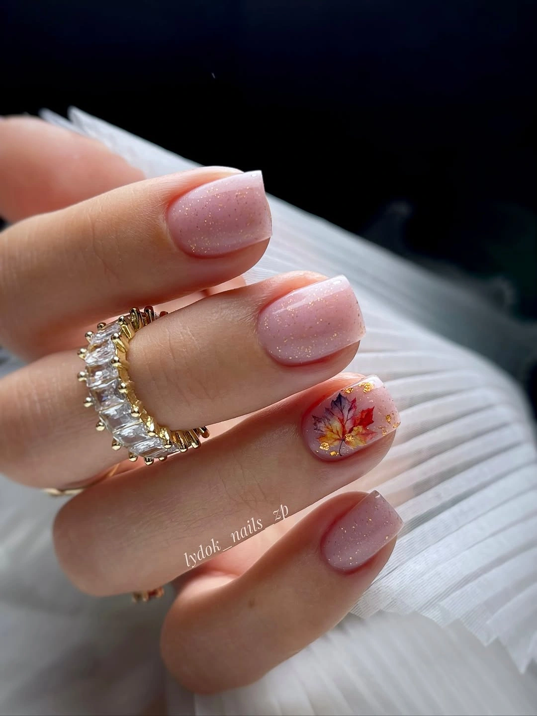 trendy fall short nails 2026 Soft Pink Leaf Accent Nails