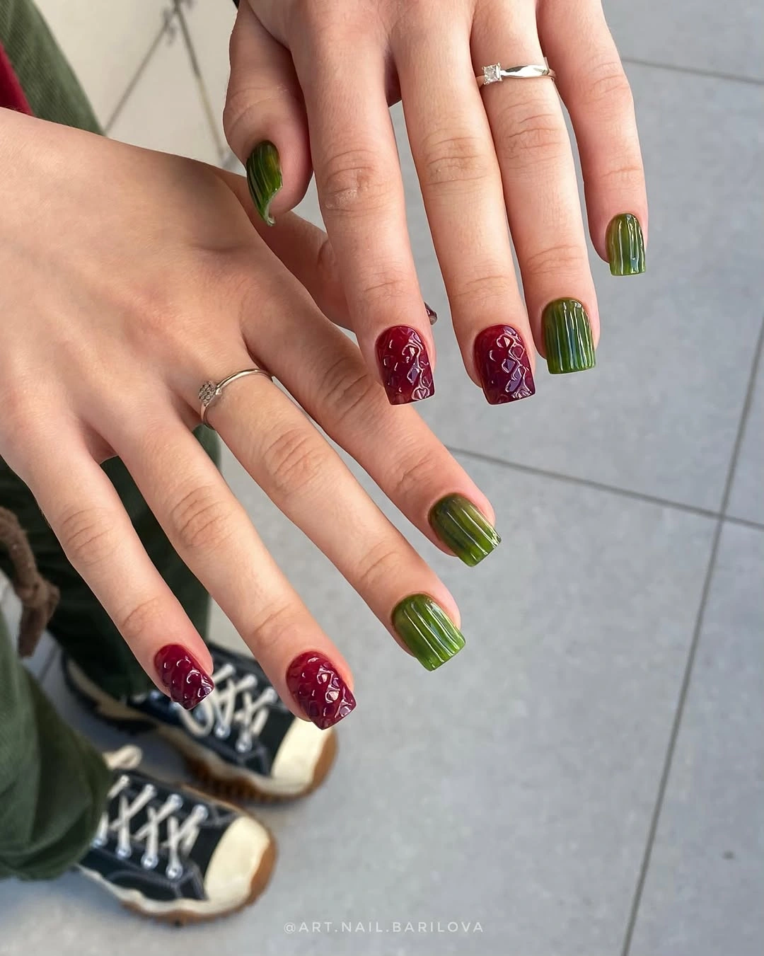 trendy fall short nails 2026 Textured Olive And Burgundy Gel Nails