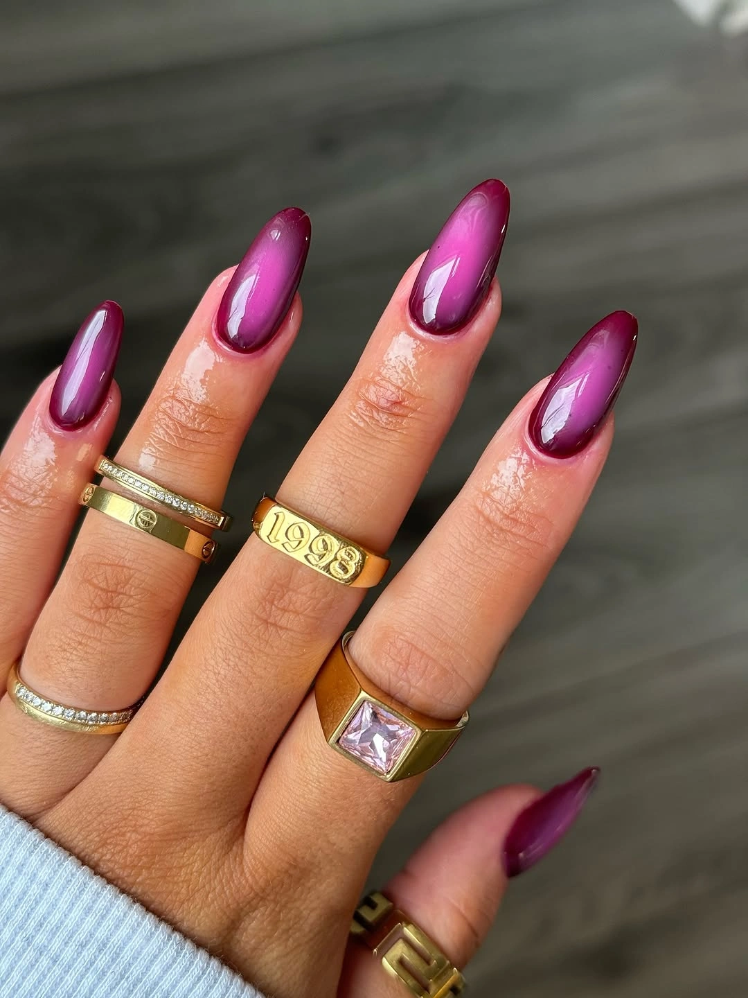 chic fall burgundy nails with design - Chic Plum Chrome Almond Nails