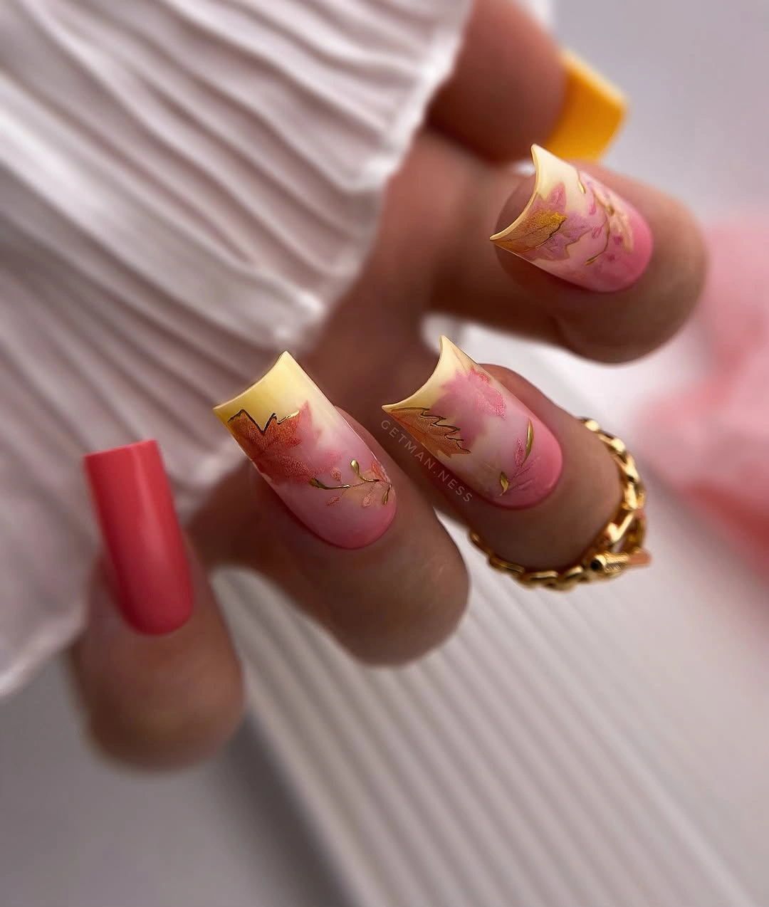 chic fall gel nails ideas 2026 soft pink floral gold manicure