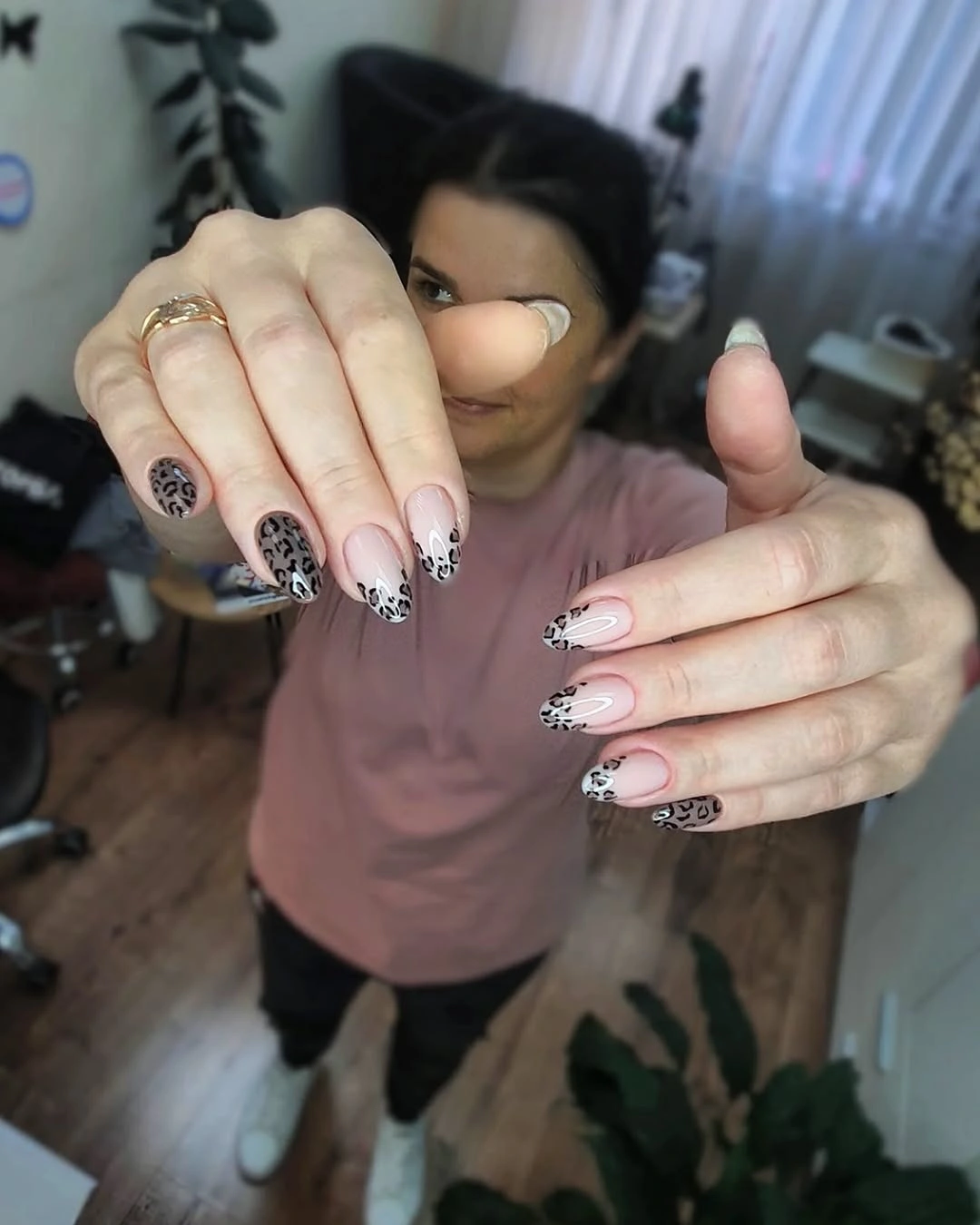 chic fall nails for pale skin 2026 Soft Nude Leopard French Tips