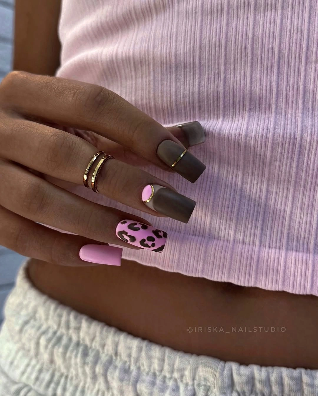 gorgeous dark fall nails 2026 smoky taupe pink and leopard square manicure