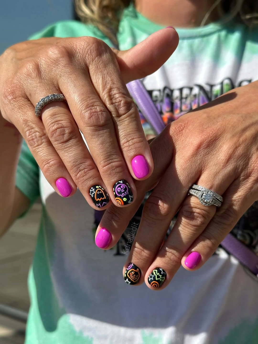 spooky halloween nails designs 2026 bright pink cute ghost Halloween nails