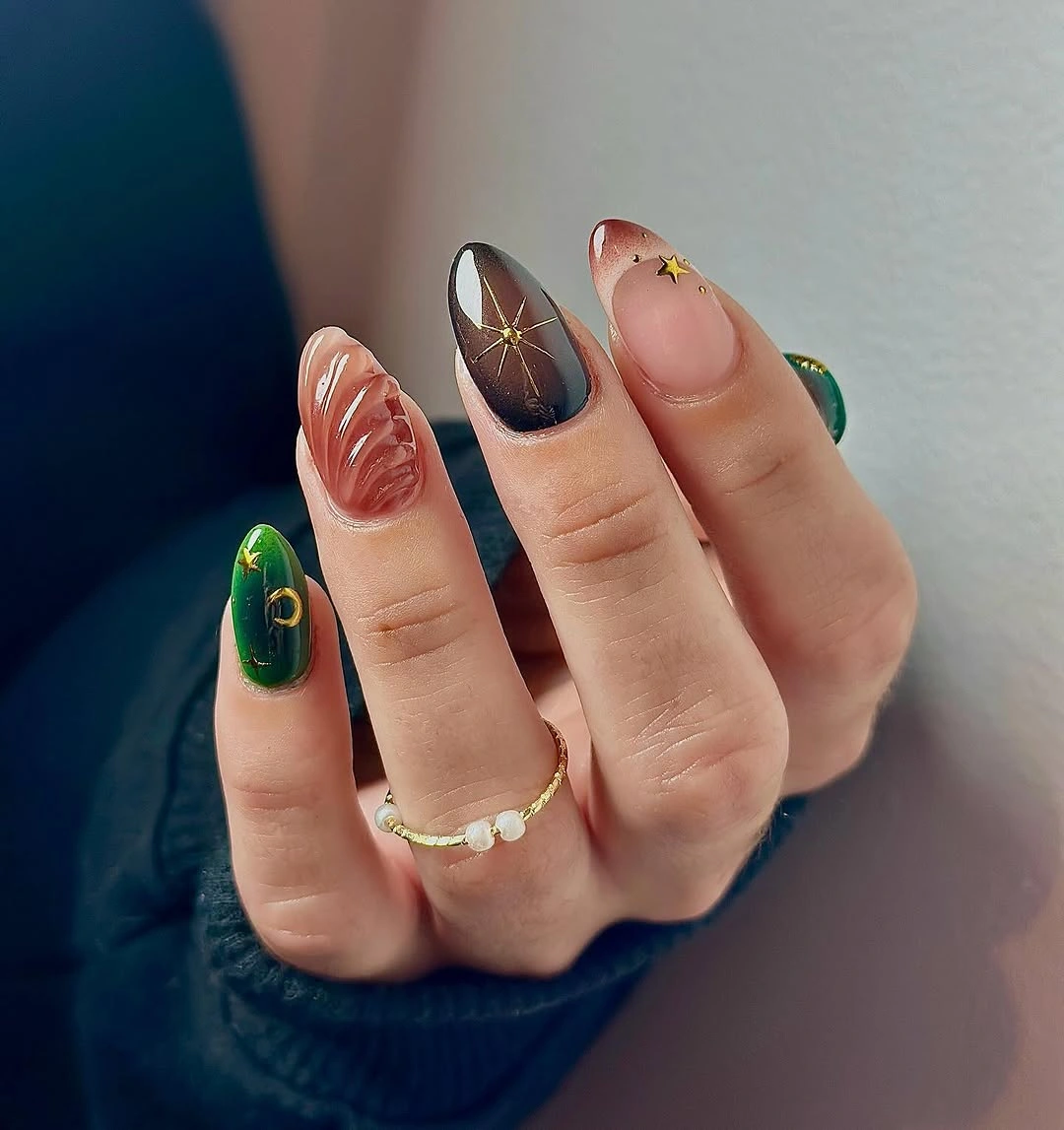 stylish autumn nails color - Mixed Autumn Shades With Chrome and Tiny Gold Details