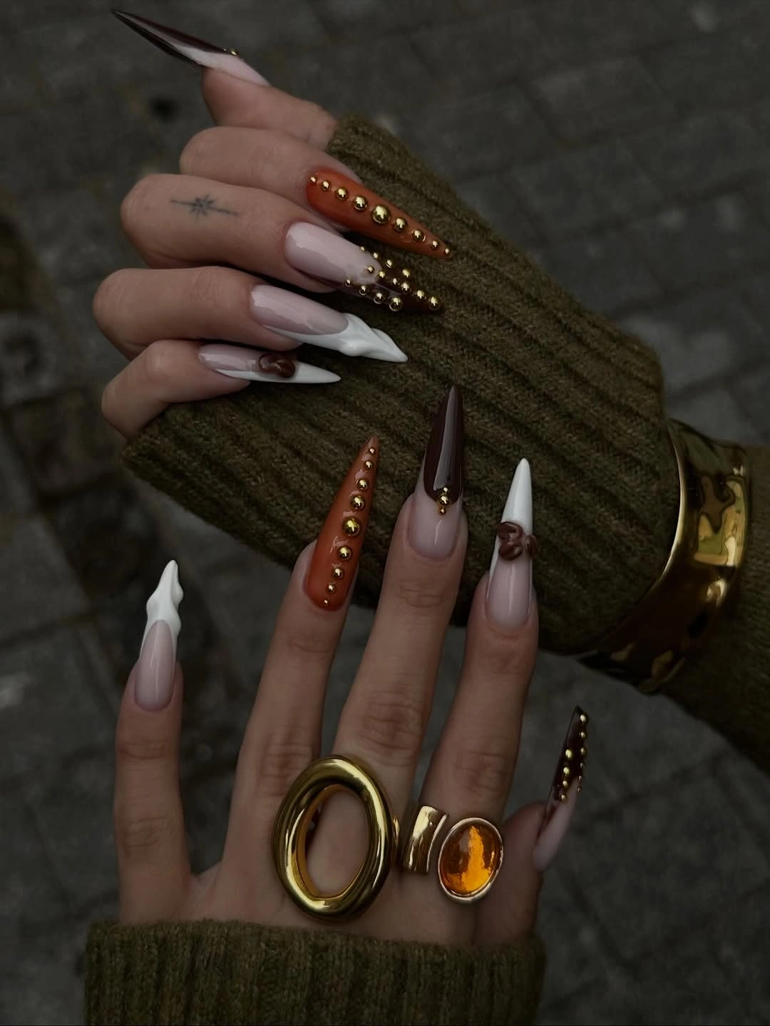 stylish fall nails for tan skin tone Rust and Burgundy Statement Nails
