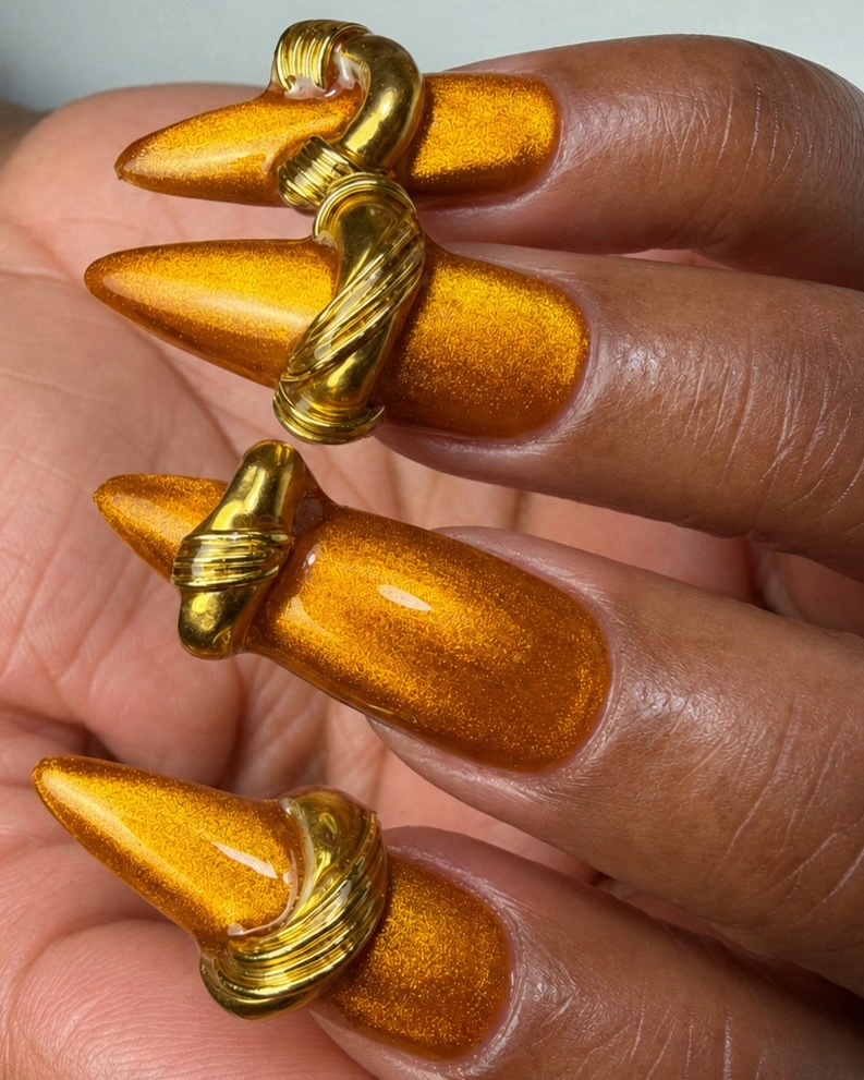 stylish fall nails for tan skin tone Molten Amber Gold Nails