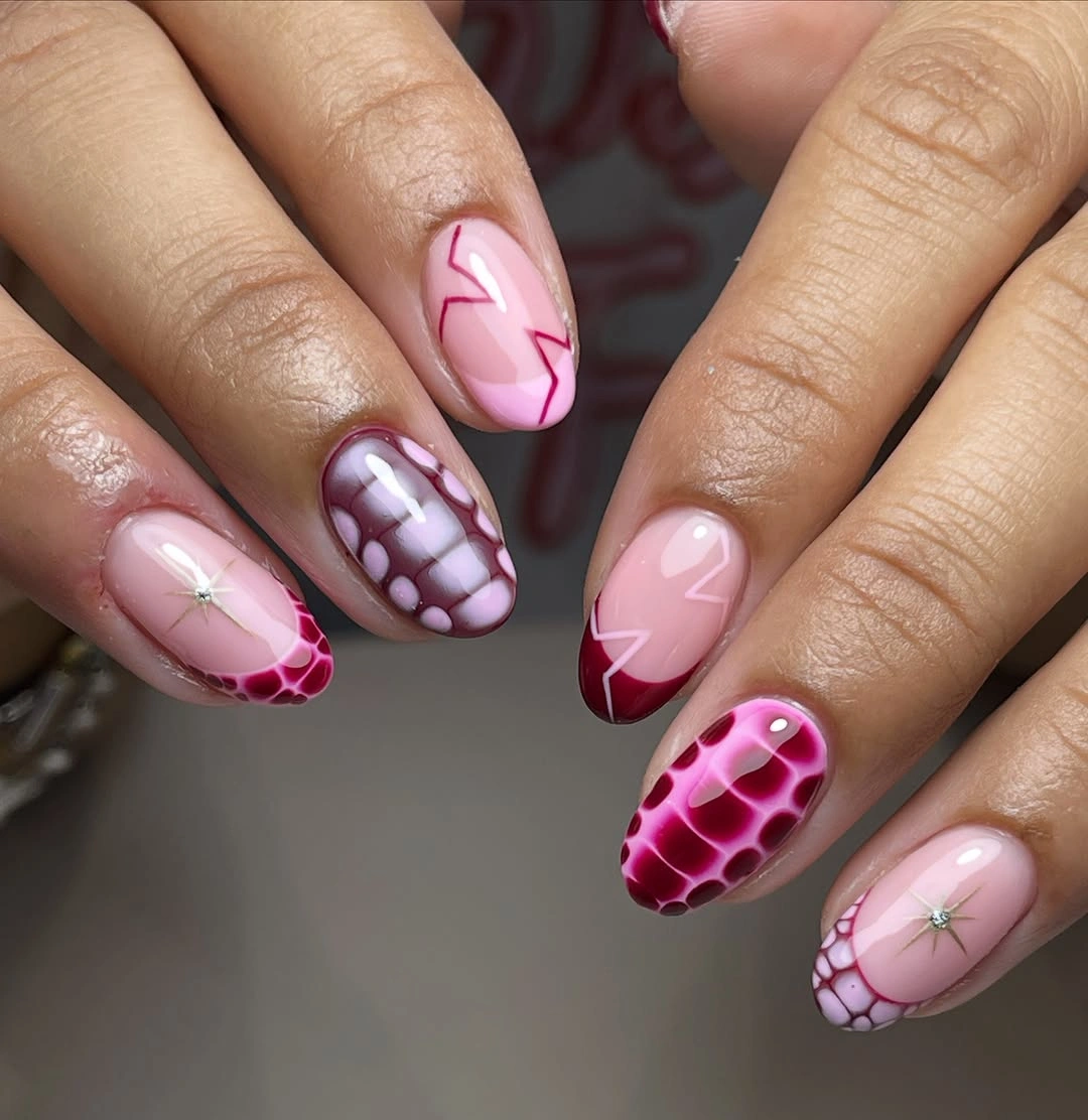 trendy fall nails for olive skin tone 2026 burgundy pink nail art