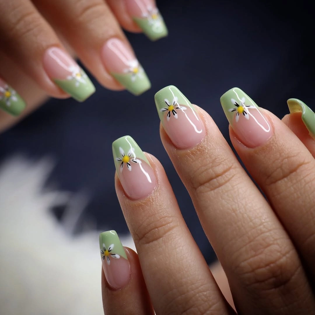 trendy fall short coffin nails designs soft green French tips with daisy nail art